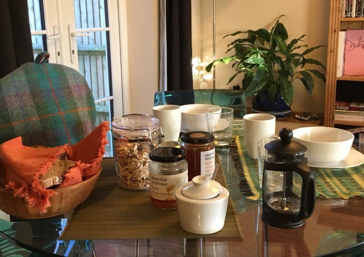 D&E Homestay والينغفورد المظهر الخارجي الصورة